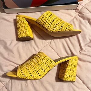 Katy Perry the Tana slide heel pineapple gold wicker size 10M new in box